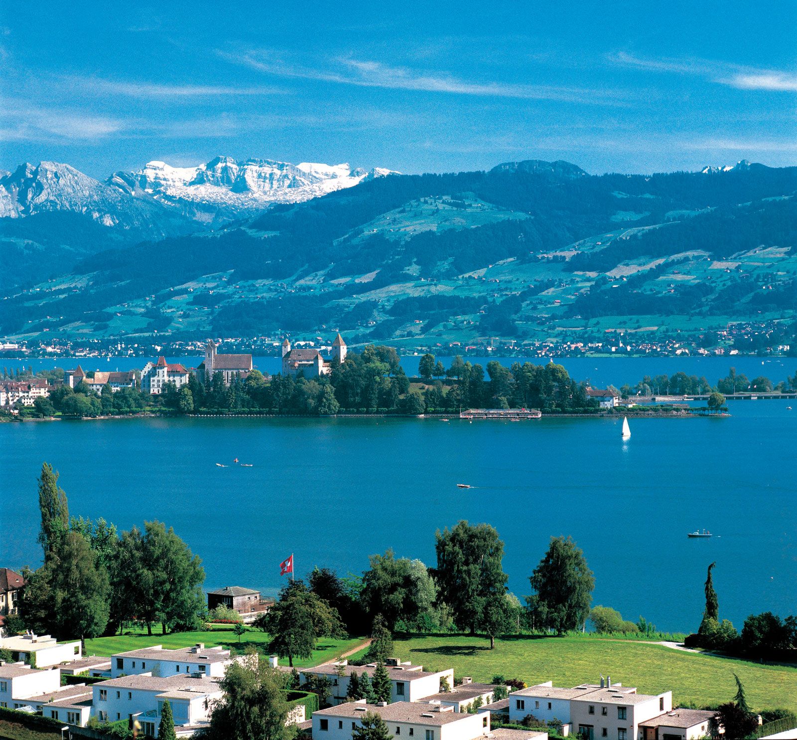Lake Zürich Swiss Alps, Alpine, Limmat River Britannica