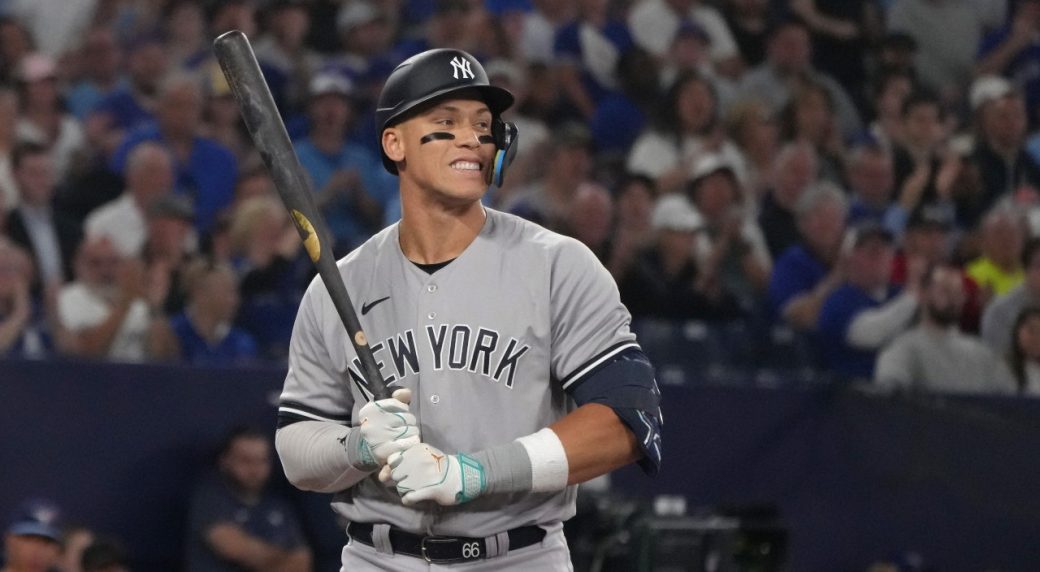 Yankees put Aaron Judge on injured list with hurt hip